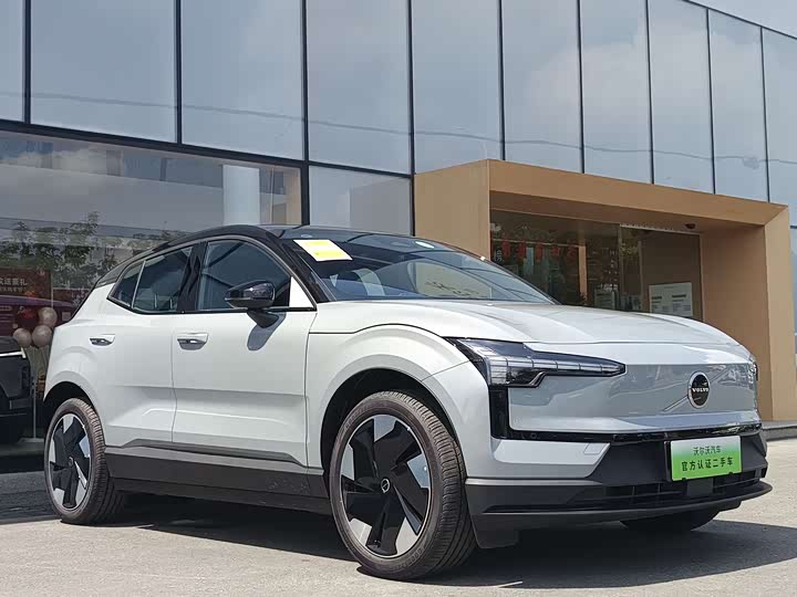 Volvo EX30 2025 2025款 后驱长续航版 Plus