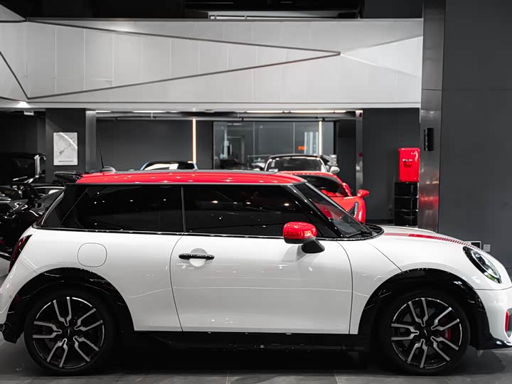 Mini Mini JCW 2025 2025款 JOHN COOPER WORKS