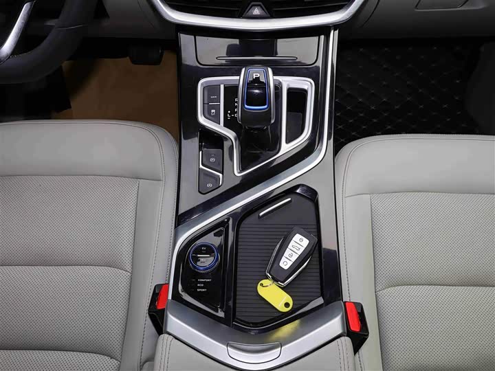 Geely Jiaji Hybrid 2021 2021款 ePro 1.5TD PHEV 悠享型