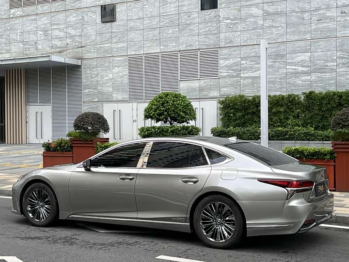 Lexus LS 2021 2021款 500h 卓越版