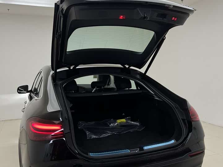 Mercedes-Benz GLE-Class Coupe 2024 2024款 GLE 350 4MATIC 轿跑SUV 时尚型