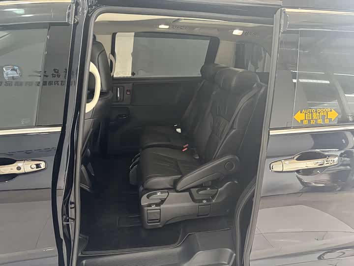 Honda Odyssey 2024 2024款 2.0L e:HEV 锐·耀享版