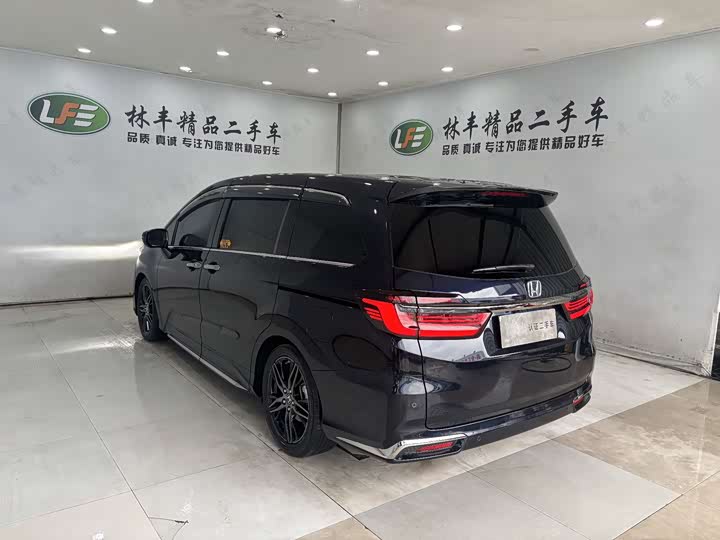 Honda Odyssey 2024 2024款 2.0L e:HEV 锐·耀享版