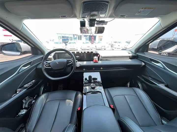 Hozon U 2023 2023款 哪吒U-Ⅱ 400 U秀版 三元锂