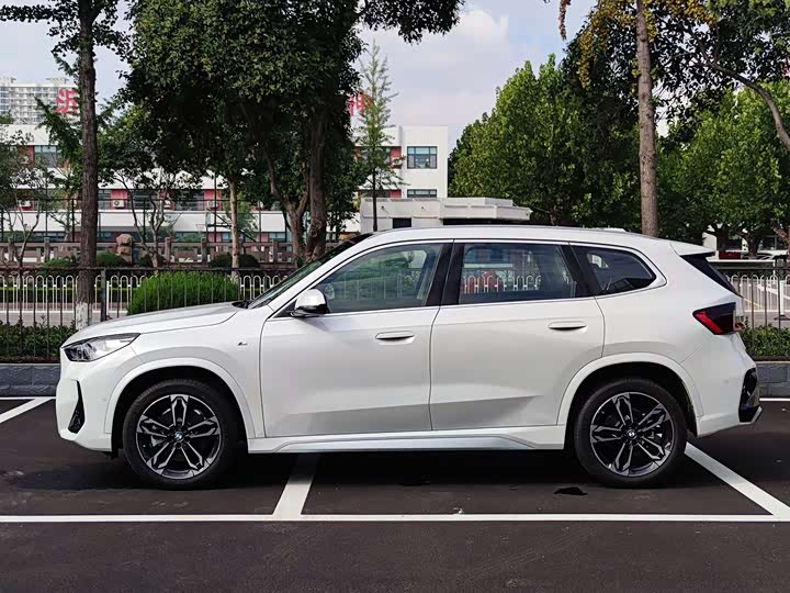 BMW X1 2025 2025款 sDrive25Li M运动套装
