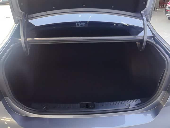 Roewe i6 Max 2020 2020款 300TGI 自动爽酷版