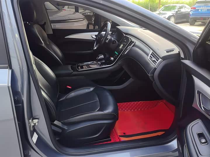 Roewe i6 Max 2020 2020款 300TGI 自动爽酷版