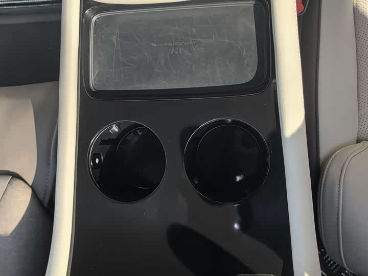 IM motors LS7 2023 2023款 100kWh Lux后驱版