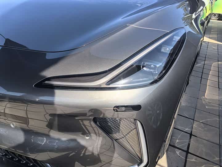 IM motors LS7 2023 2023款 100kWh Lux后驱版