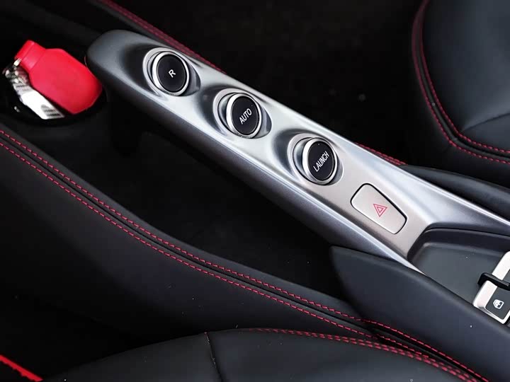 Ferrari F8 2020 2020款 Spider 3.9T V8