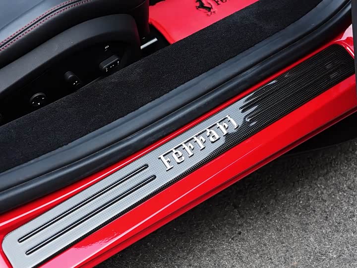 Ferrari F8 2020 2020款 Spider 3.9T V8