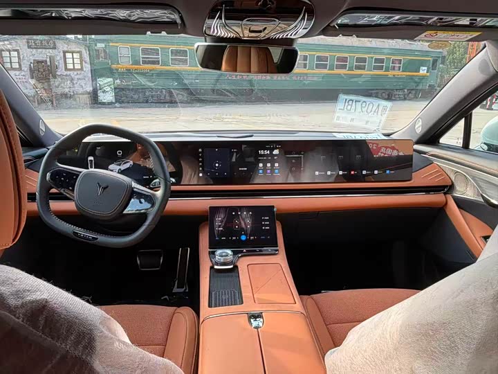 Voyah Passion 2024 2024款 PHEV 四驱超长续航行政版