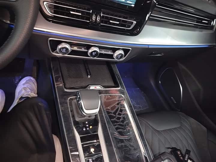 Hongqi HS5 2023 2023款 2.0T 四驱旗享Pro版