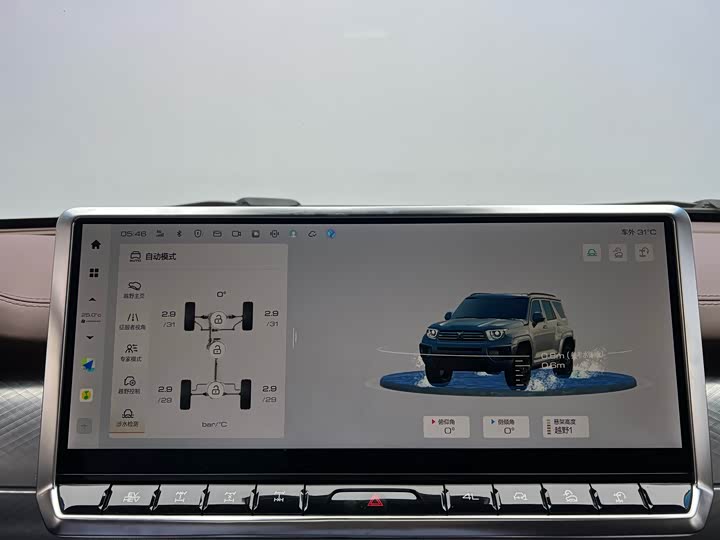 Tank 700 Hybrid 2024 2024款 Hi4-T 极境版