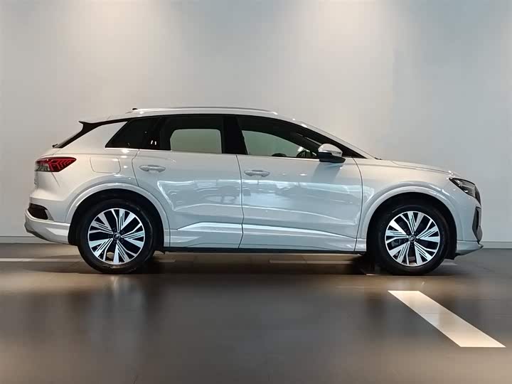 Audi Q4 e-tron 2024 2024款 40 e-tron 创行版