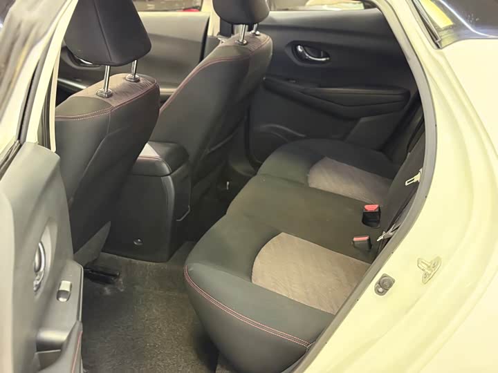 Nissan Lannia 2021 2021款 1.6L CVT智联智酷版