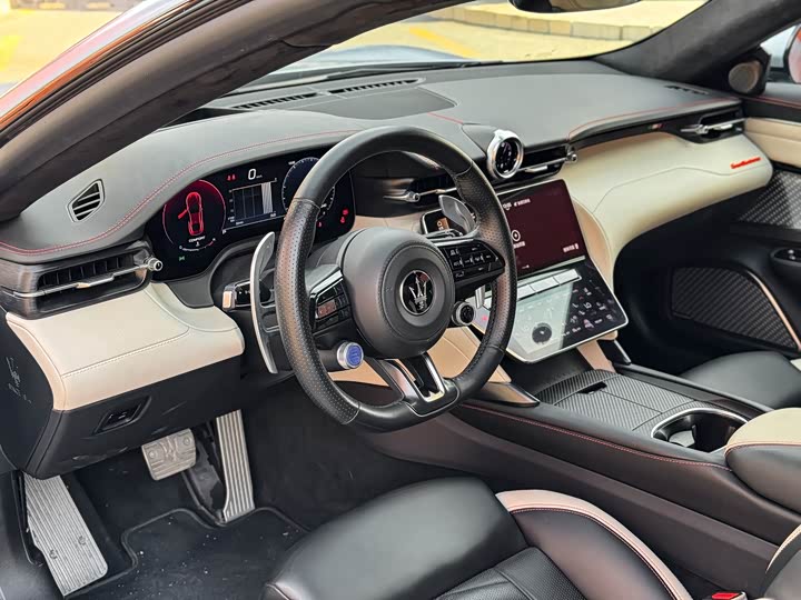 Maserati GranTurismo 2023 2023款 3.0T Trofeo