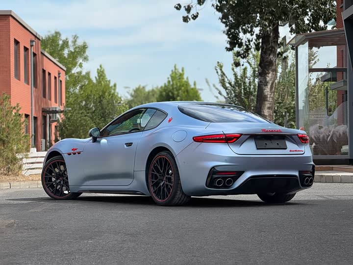 Maserati GranTurismo 2023 2023款 3.0T Trofeo
