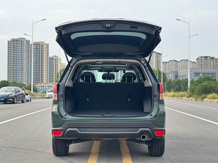 Subaru Forester 2024 2024款 2.5i AWD 尊贵版EyeSight