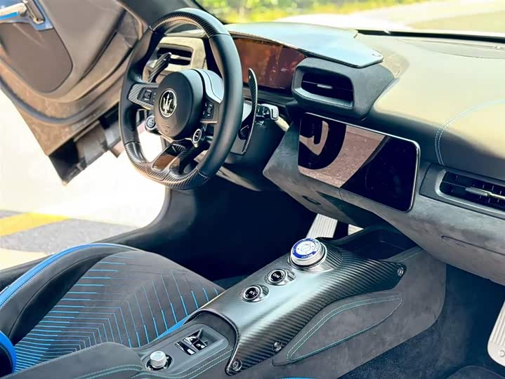 Maserati MC20 2020 2020款 3.0T 标准版