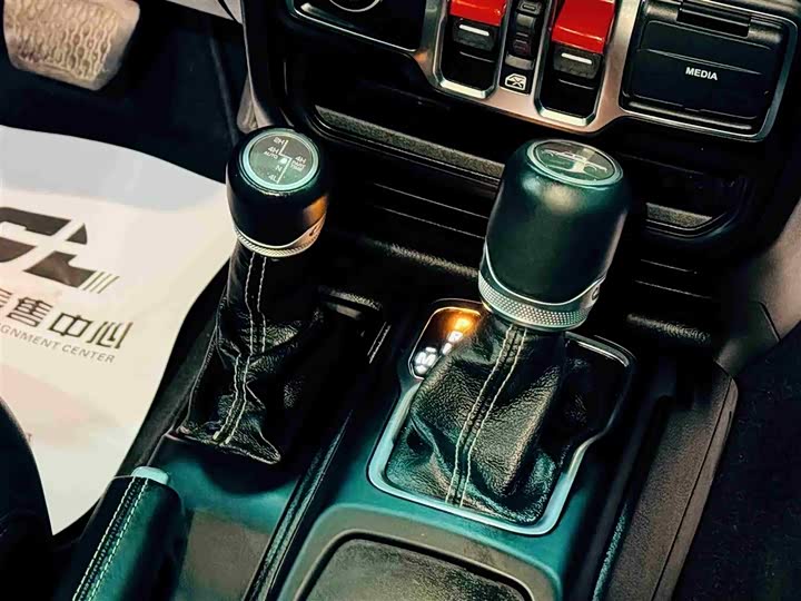 Jeep Gladiator 2023 2023款 3.6L Overland