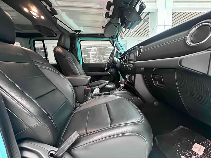 Jeep Wrangler Hybrid 2021 2021款 四门 2.0T 4xe 撒哈拉