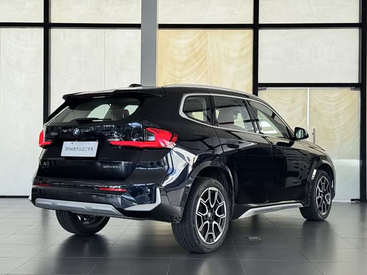 BMW X1 2024 2024款 sDrive25Li X设计套装