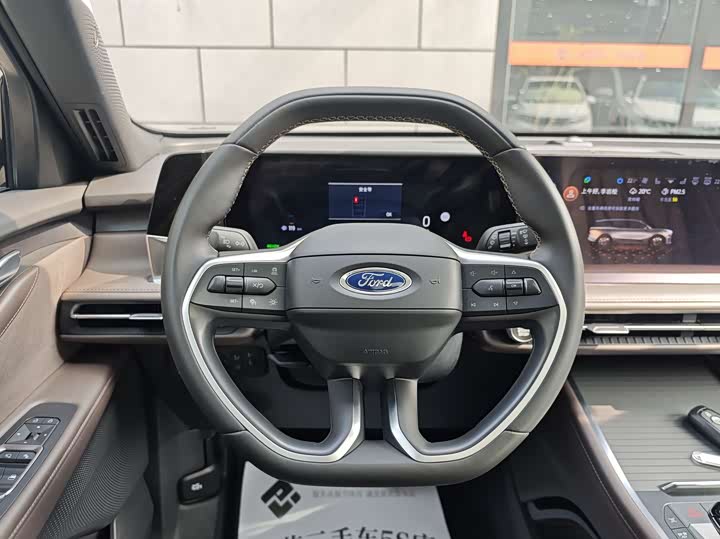 Ford Edge 2025 2025款 锐界L 2.0T EcoBoost E混动四驱七座至尊型