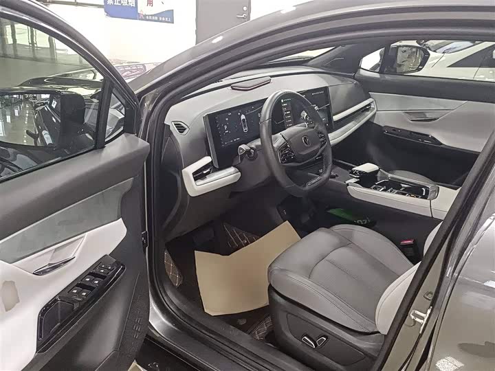 Changan UNI-T 2023 2023款 第二代 1.5T 尊贵型