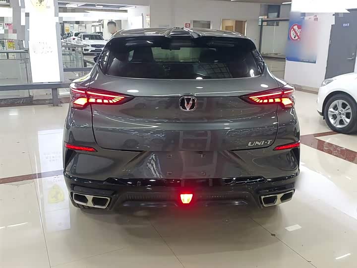 Changan UNI-T 2023 2023款 第二代 1.5T 尊贵型