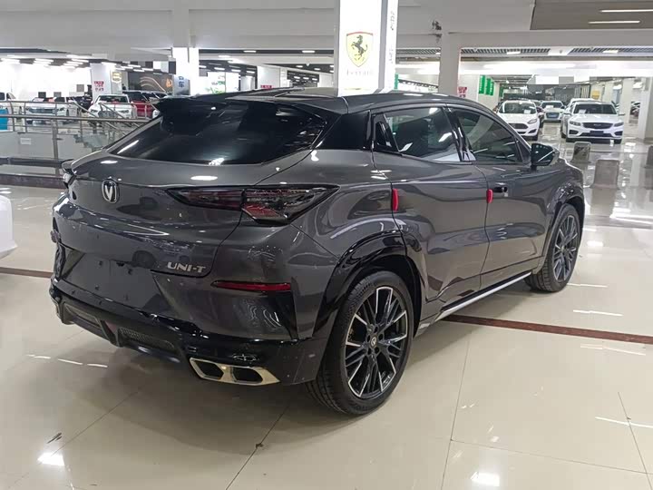 Changan UNI-T 2023 2023款 第二代 1.5T 尊贵型