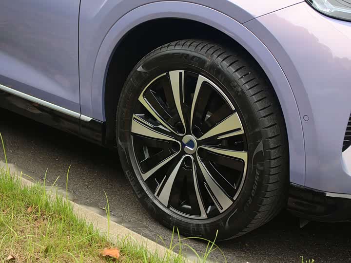 Denza N7 2025 2025款 702 智驾双激光尊荣版