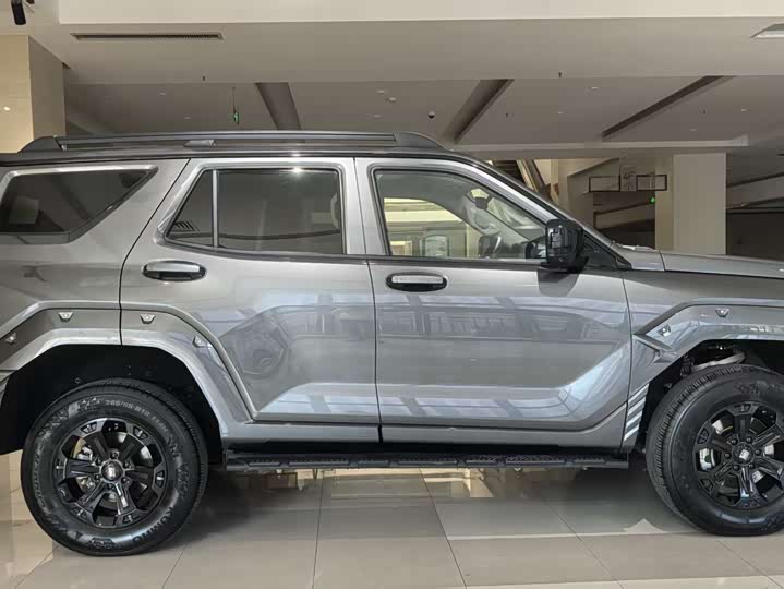 Tank 400 2025 2025款 2.4T 柴油版