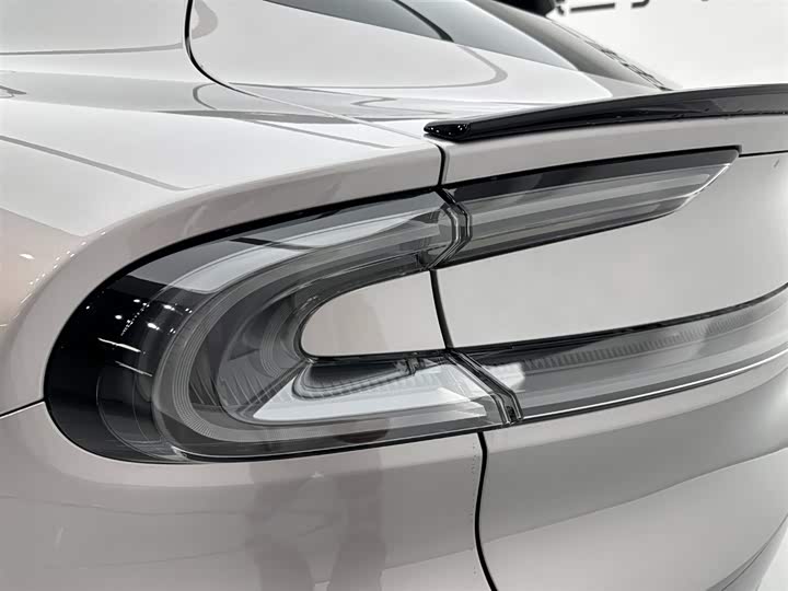 Xiaomi YU7 2025 2025款 超长续航后驱版