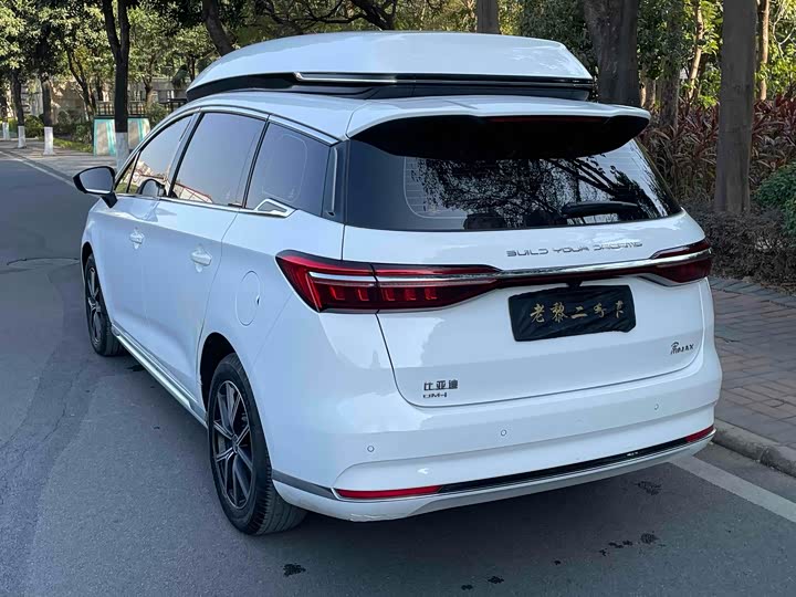 BYD Song Max Hybrid 2022 2022款 DM-i 105KM 行政版