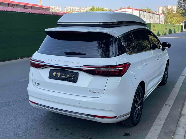 BYD Song Max Hybrid 2022 2022款 DM-i 105KM 行政版