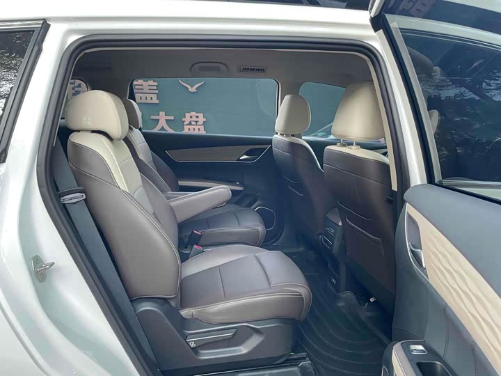 BYD Song Max Hybrid 2022 2022款 DM-i 105KM 行政版