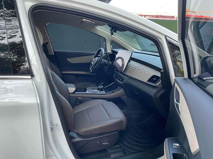 BYD Song Max Hybrid 2022 2022款 DM-i 105KM 行政版