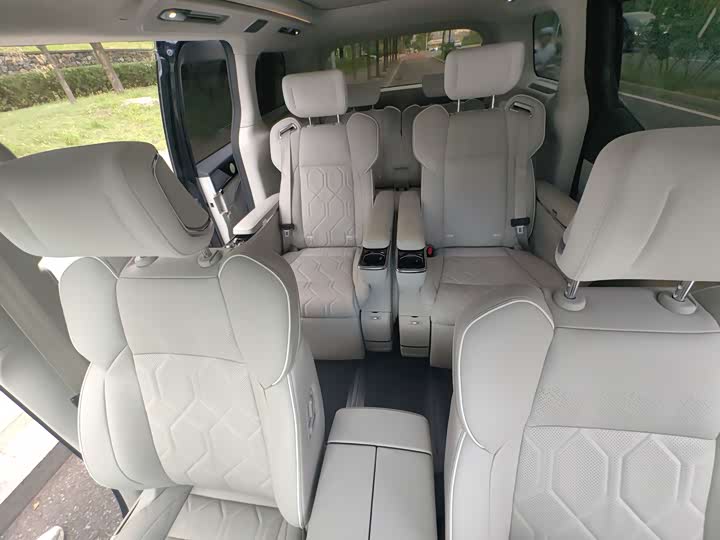 Volvo EM90 2025 2025款 Ultra 六座