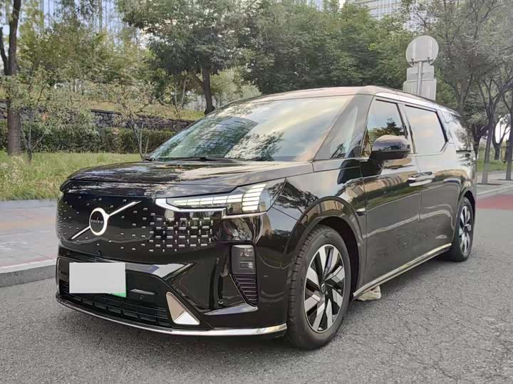 Volvo EM90 2025 2025款 Ultra 六座