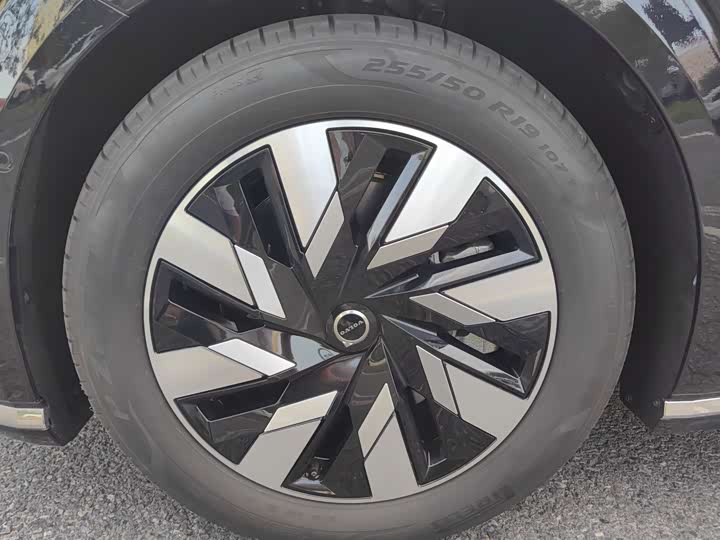 Volvo EM90 2025 2025款 Ultra 六座