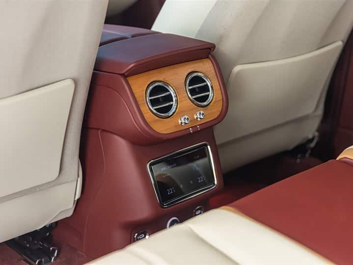 Bentley Bentayga Hybrid 2023 2023款 3.0T PHEV