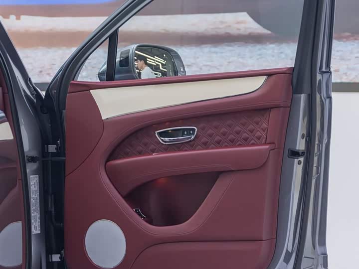 Bentley Bentayga Hybrid 2023 2023款 3.0T PHEV