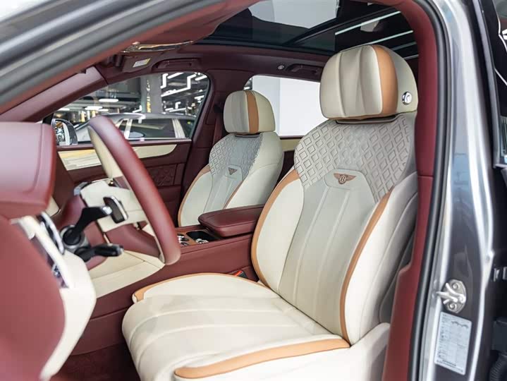 Bentley Bentayga Hybrid 2023 2023款 3.0T PHEV