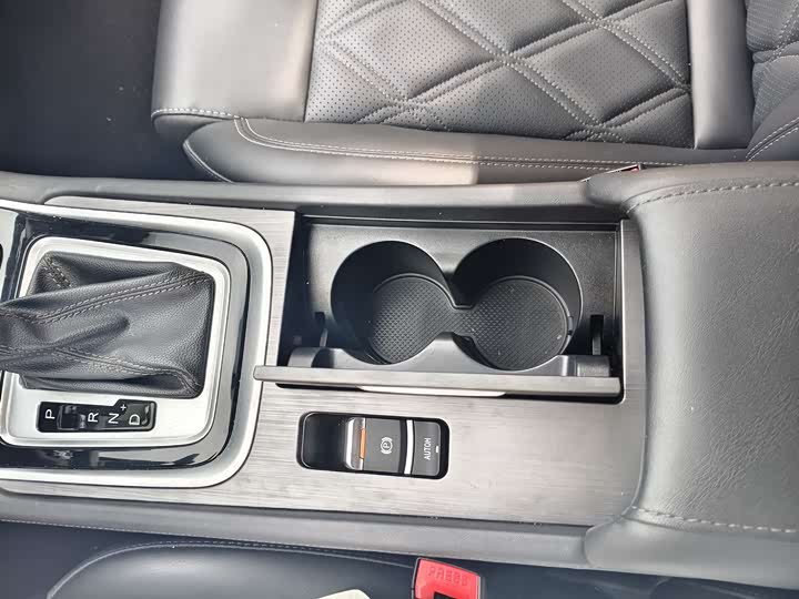 Changan Raeton CC 2022 2022款 蓝鲸版 1.5T DCT尊贵型