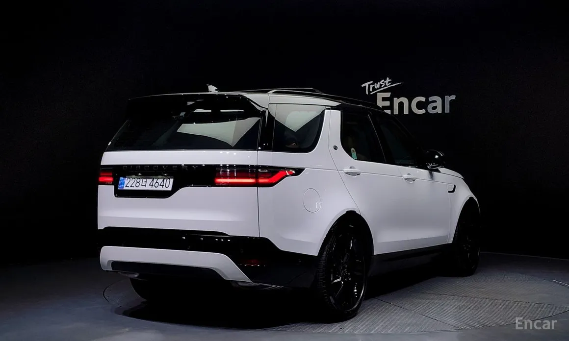 Land Rover Discovery 2017 P360 Dynamic HSE