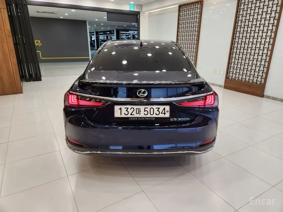 Lexus ES 2018 Executive