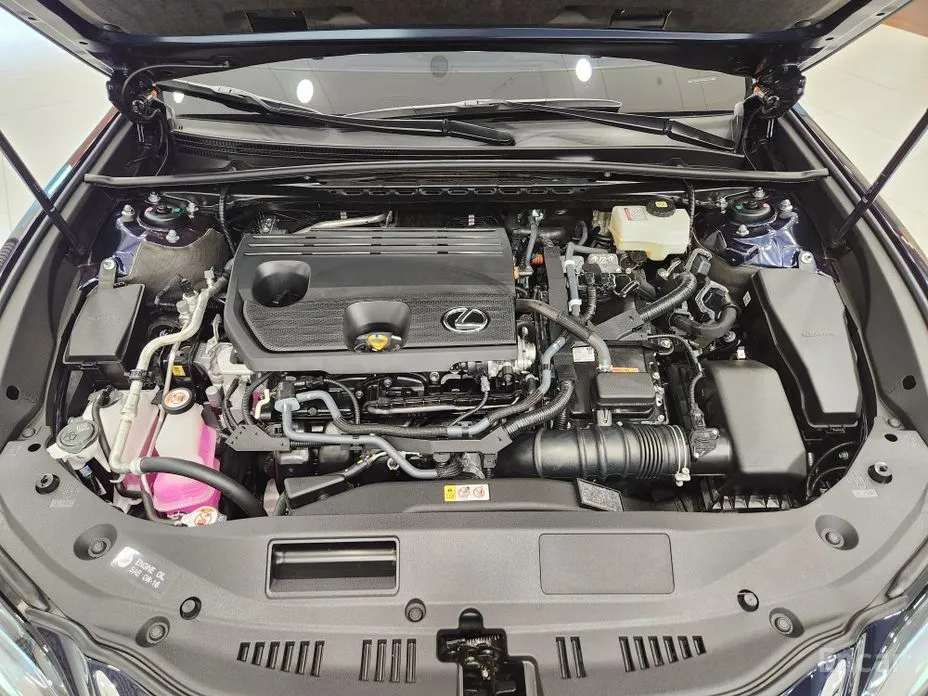 Lexus ES 2018 Executive