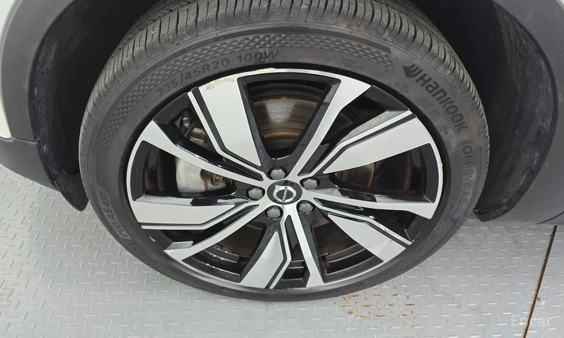 Volvo XC40 2022 Twin Ultimate