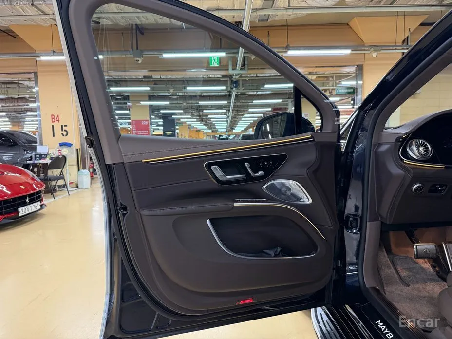 Mercedes-Benz EQS 2023 Maybach EQS680 4MATIC